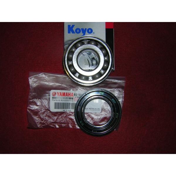 Yamaha TZ250 &amp;apos91-&amp;apos10 Crank Centre Bearing with Genuine Yamaha Crank Seal. New #1 image